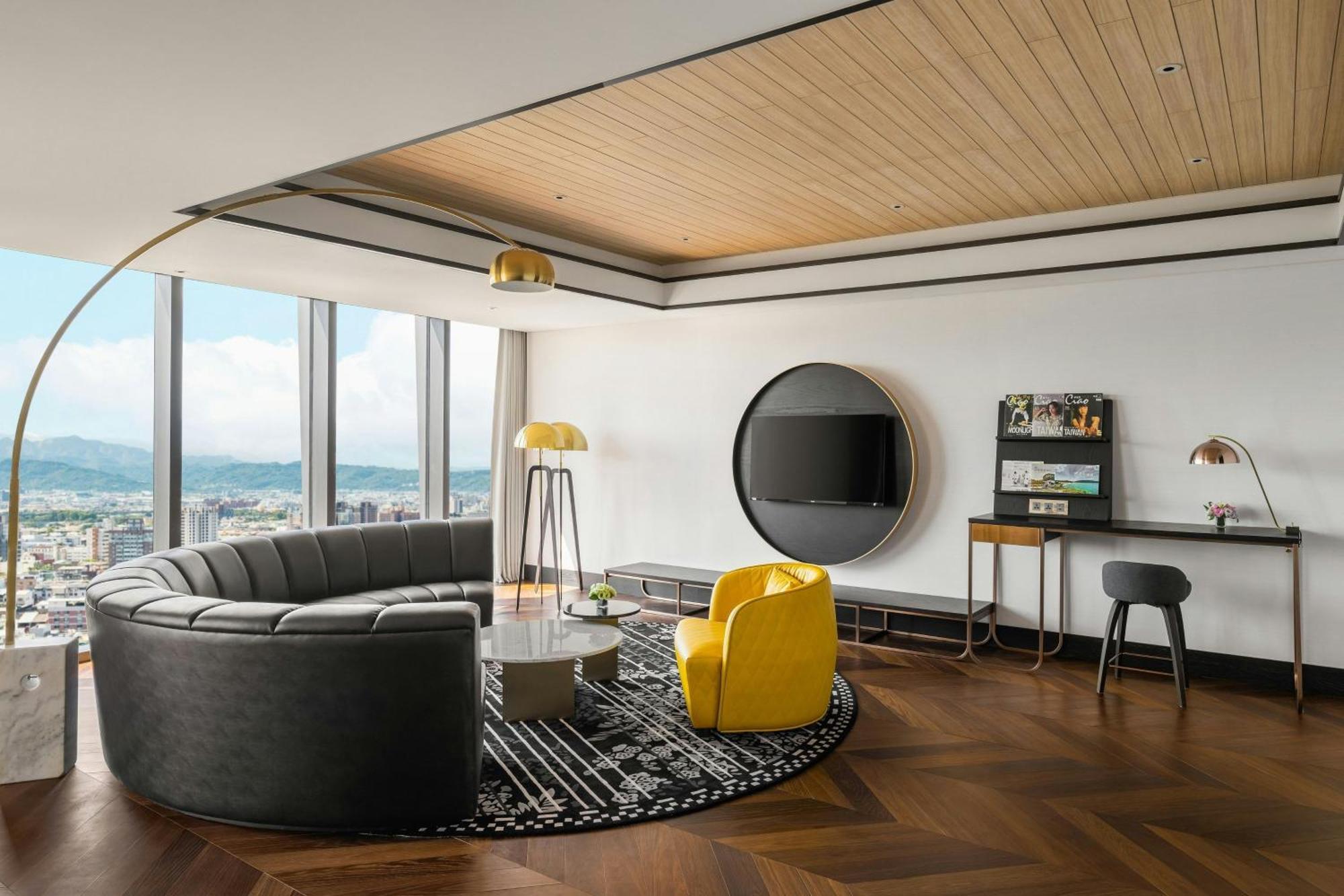 Le Méridien Taichung Esterno foto The Living Room at The Landmark