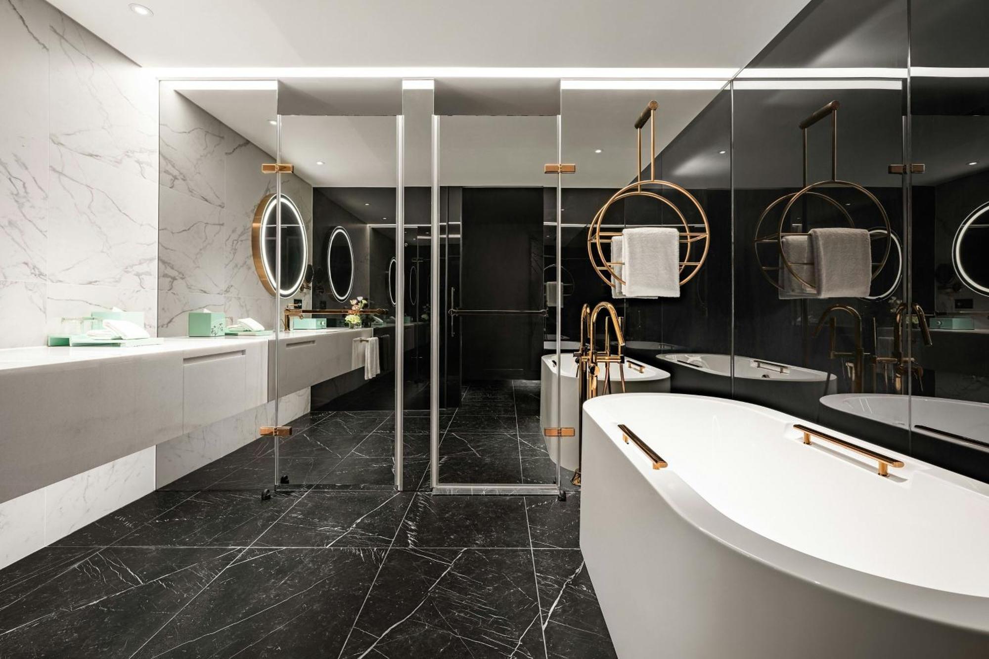 Le Méridien Taichung Esterno foto Bathroom interior design